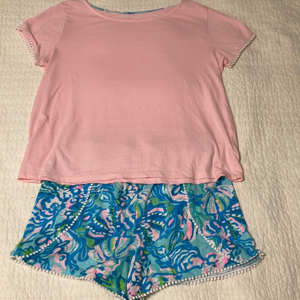 Lily Pulitzer kids matching shorts and shirt set.